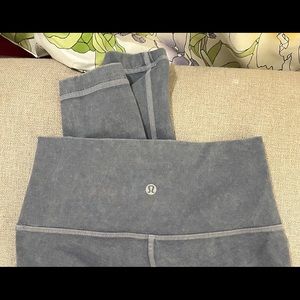 LULULEMON LEGGINGS